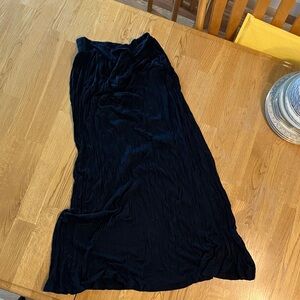 Elegant Black Women's Skirt (Poshmark)